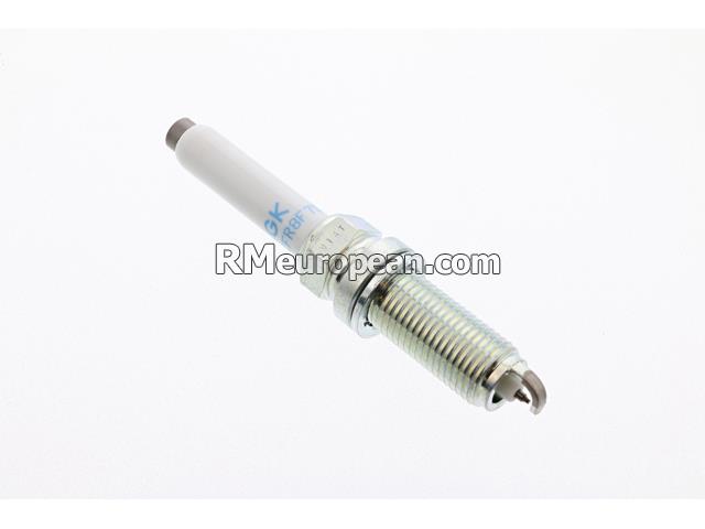 Mercedes-Benz S560 4Matic Coupe 217.386 4.0L V8 Spark Plug - Bosch 7434 NGK SILZKFR8F7S (97566)