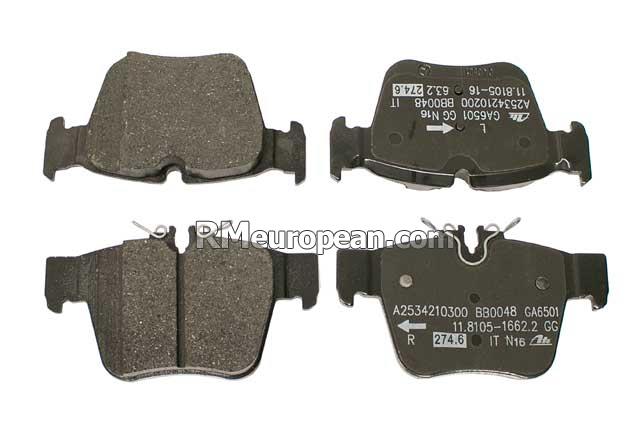 Mercedes-Benz C43 AMG 4Matic Sedan 205.064 3.0L V6 Brake Pad Set