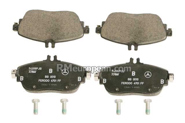 Mercedes-Benz GLA250 4Matic Sport Utility 156.946 2.0L L4 Brake Pad Set