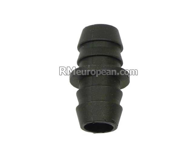 Mercedes-Benz SLK55 AMG Convertible 171.473 5.5L V8 Air Hose Connector (Black) (2-Way)