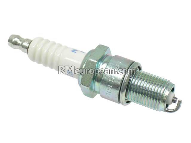 BMW 318i Coupe E30 1.8L L4 Spark Plug - Bosch WR-9-DC (7911) NGK BPR5ES (7734)