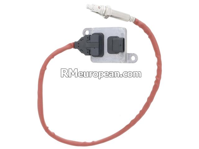 BMW Nitrogen Oxide Sensor (NOx Sensor) O.E.M. 13628589845