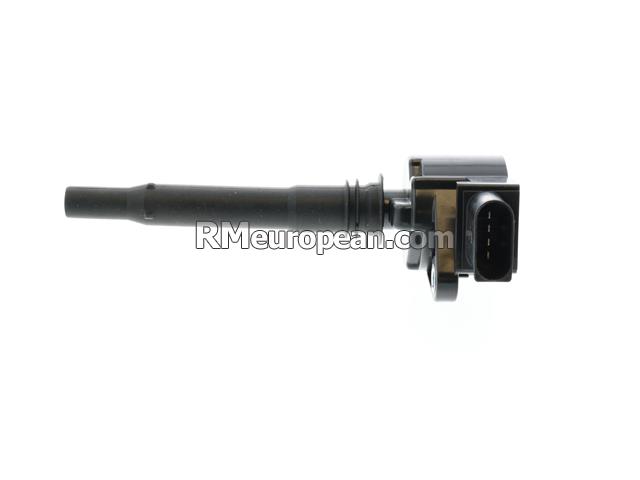 Mercedes-Benz CLS63 AMG Sedan 219.377 6.3L V8 Ignition Coil with Spark Plug Connector