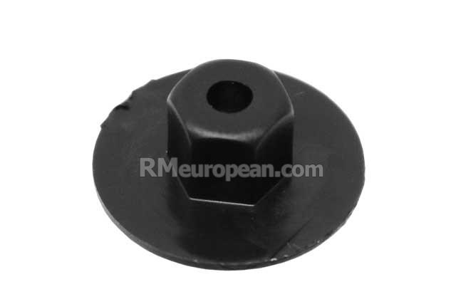 Mercedes-Benz C55 AMG Sedan 203.076 5.5L V8 Plastic Nut - Self-Threading (4.2 mm)