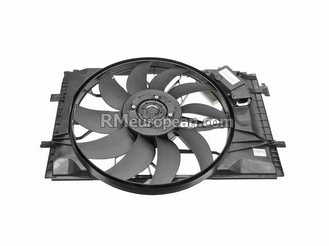 Mercedes-Benz SLK55 AMG Convertible 171.473 5.5L V8 Auxiliary Fan Assembly (Includes Shroud) - Between Radiator and Engine