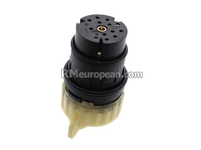 Mercedes-Benz C55 AMG Sedan 203.076 5.5L V8 Adapter Plug With O-Rings - Transmission Cable to Conductor Plate