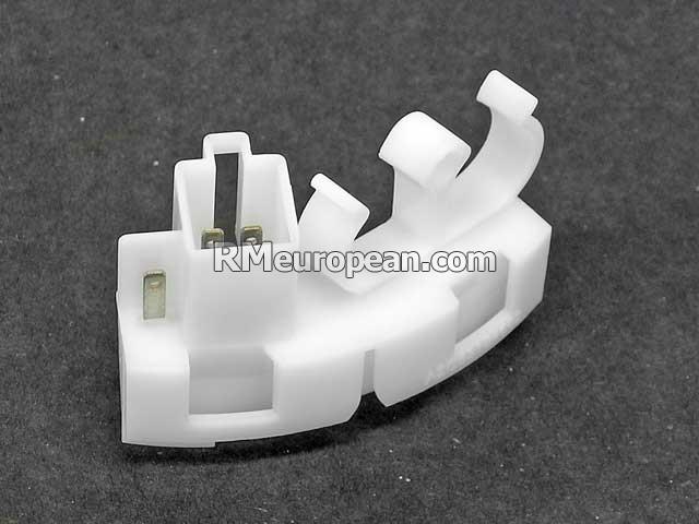 Mercedes-Benz C55 AMG Sedan 203.076 5.5L V8 Cable Clip for Fuel Tank Sender Unit Cable