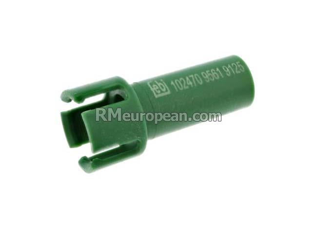 Mercedes-Benz Metris Mini Passenger Van 447.703 2.0L L4 Automatic Transmission Fluid Guide Tube - (Channels Fluid to Transmission)