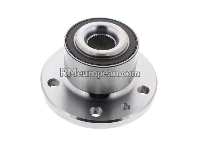 Volvo S80 V8 Sedan  4.4L V8 Wheel Hub with Bearing