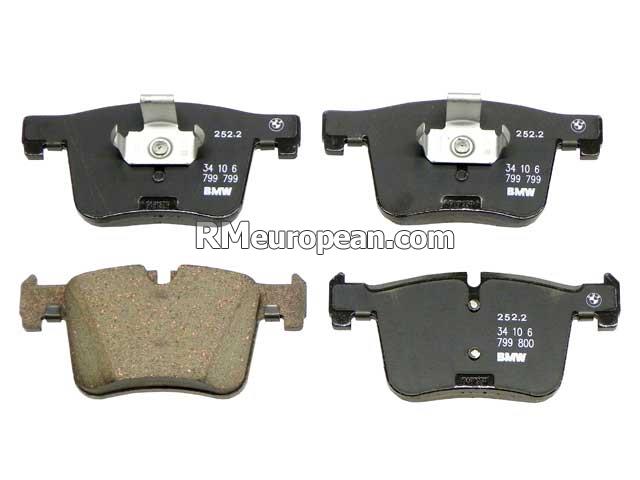 BMW 228i xDrive Convertible F23 2.0L L4 Brake Pad Set