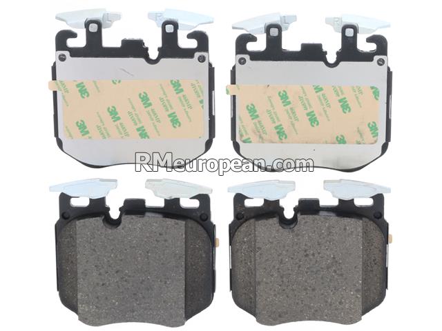 BMW 750i Sedan G12 4.4L V8 Brake Pad Set