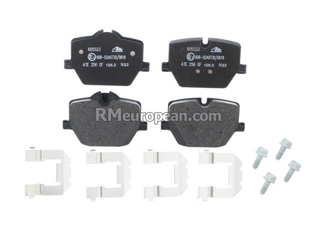 BMW i4 M50 Hatchback G26 -L -- Brake Pad Set