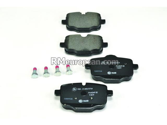 BMW M4 Competition Coupe G82 3.0L L6 Brake Pad Set