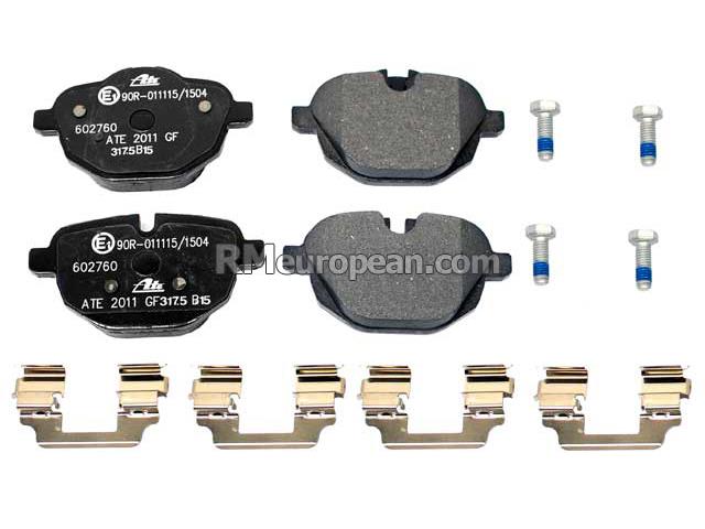 BMW 530e xDrive Sedan G30 2.0L L4 Brake Pad Set