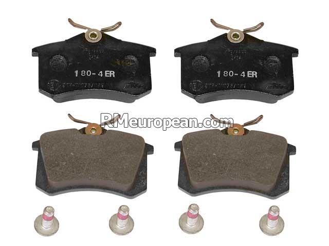 Volkswagen Passat GL TDI Wagon  2.0L L4 Brake Pad Set