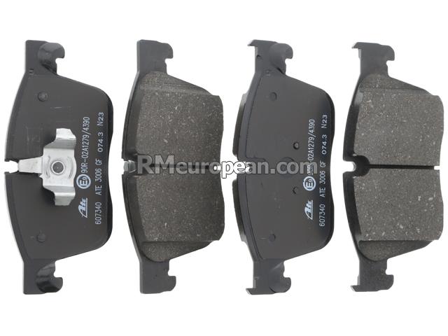 Land Rover Range Rover Velar R-Dynamic S Sport Utility  2.0L L4 Brake Pad Set